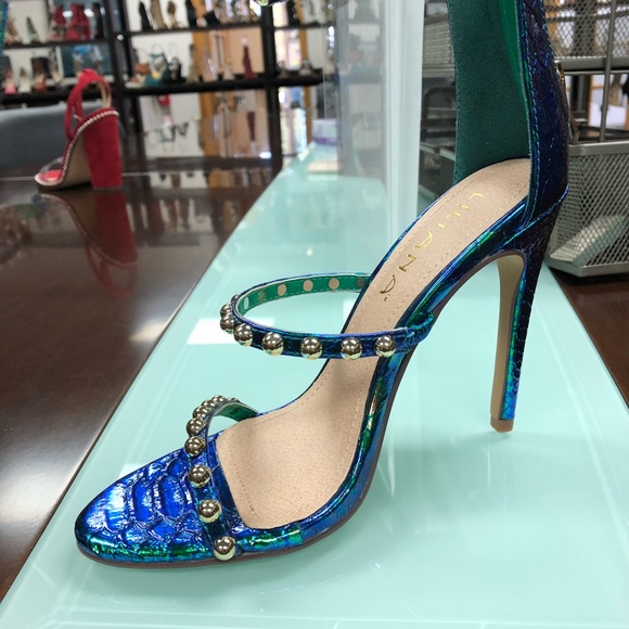 Mermaid - Picture 3 of 3